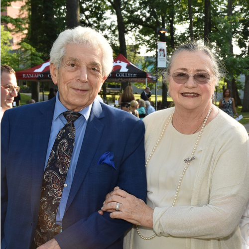 Peter Leavy Memorial Scholarship 
